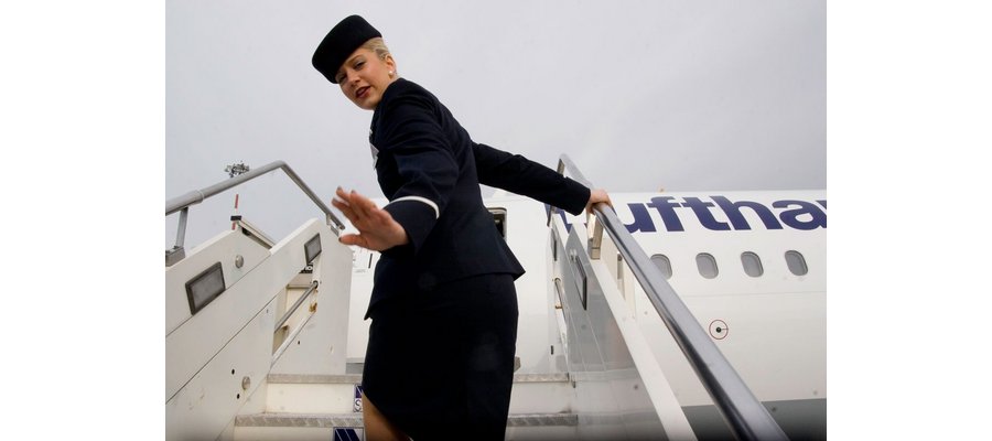 LUFTHANSA MAKES CONTROVERSIAL INFLIGHT ANNOUNCEMENT CHANGE