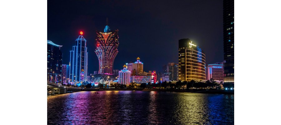 Casino Resorts Look to Diversify Asia Growth Beyond Macau