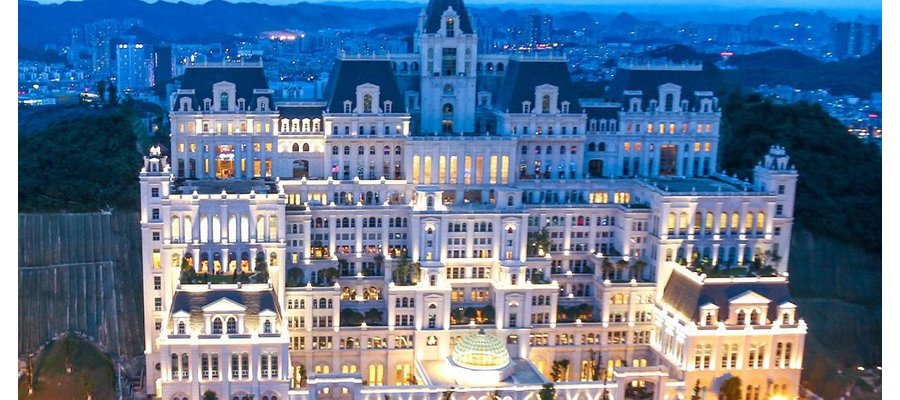 Accor advances global development strategy