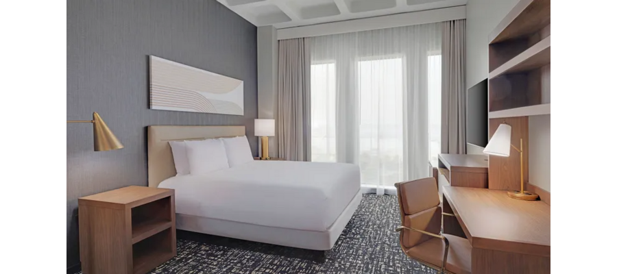 Shortages from vanities to stemware: Supply chain woes hit hotels