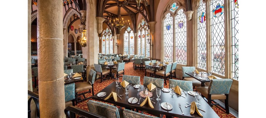 Walt Disney World is fixing dining reservation hassles with two new features