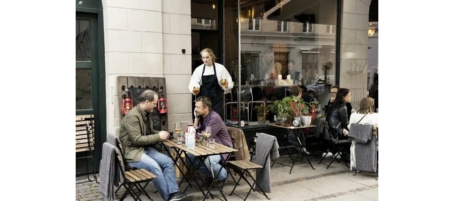 Dinner tonight? Restaurant industry hits record turnover in Denmark during 2023