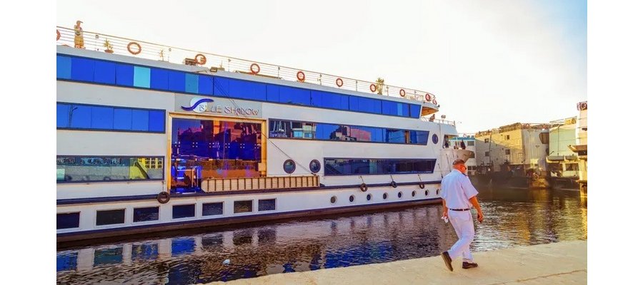 Israel-Hamas war damages tourism in Egypt and Jordan