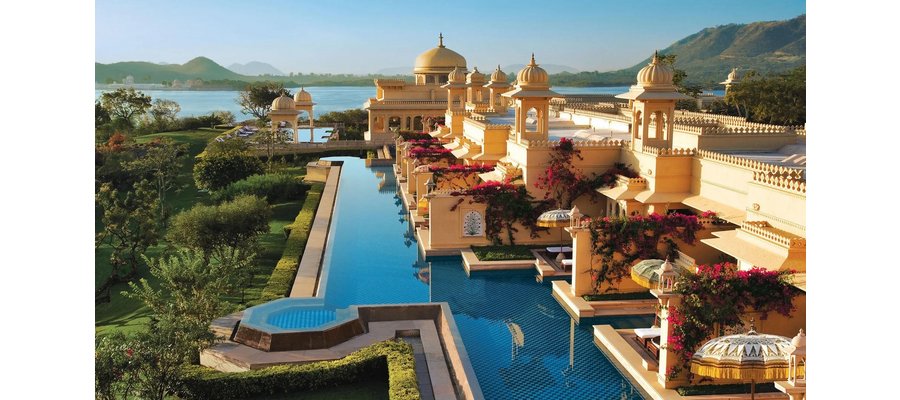 13 Unforgettable Hotel Pools Around the World