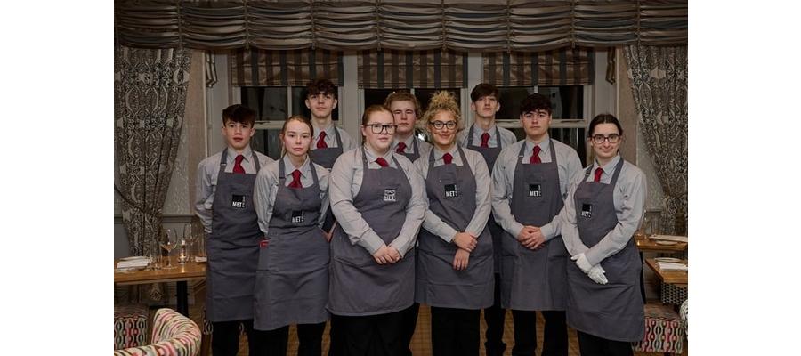 Students takeover Yorkshire Dales hotel