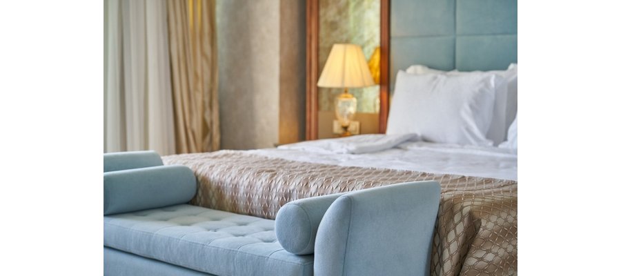 A third of people have switched hotel rooms due to ‘bad air’