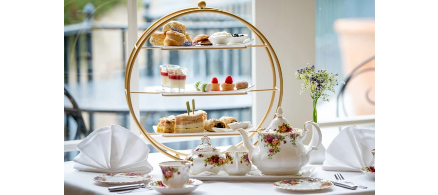 A Guide to the Etiquette of British Afternoon Tea—and Where in London to Enjoy It