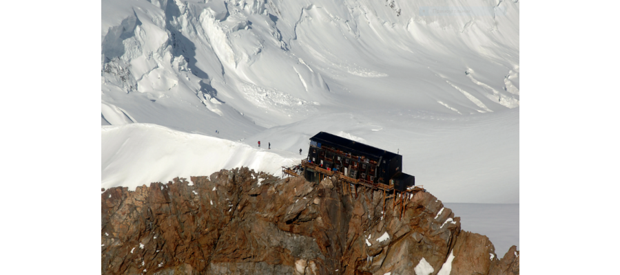 World’s most remote hotel ‘Margherita Hut’ located 15,000ft up mountain requires 5hr trek – but it’s worth it for view 