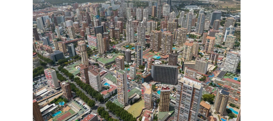 Benidorm hotel group threatens government over new 'Big Brother' info gathering rules