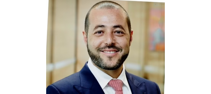 Billionaire property developer Sam Arnaout buys two hotels in Sydney