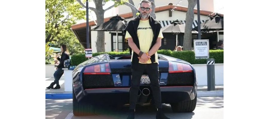 Wealthy LA reality star plunges to death from 28th floor of hotel as chilling final text revealed