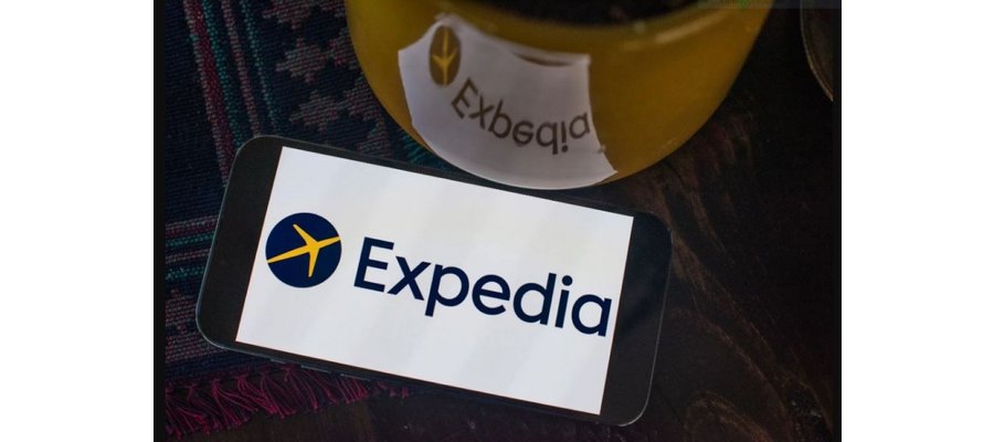 Expedia Boosts Its Full-Year Sales Outlook on Strong Bookings