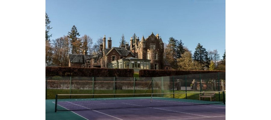 Andy Murray swaps tennis court for hotel renovation in new TV series with wife Kim