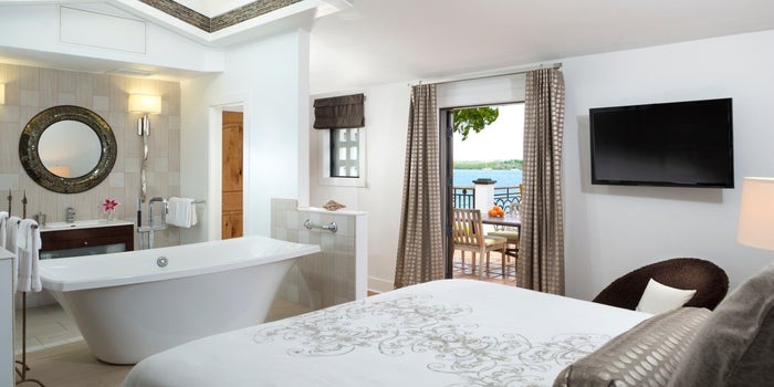 7 Innovative (But Simple) Ways Hotels Can Survive the Covid-19 Travel Crunch