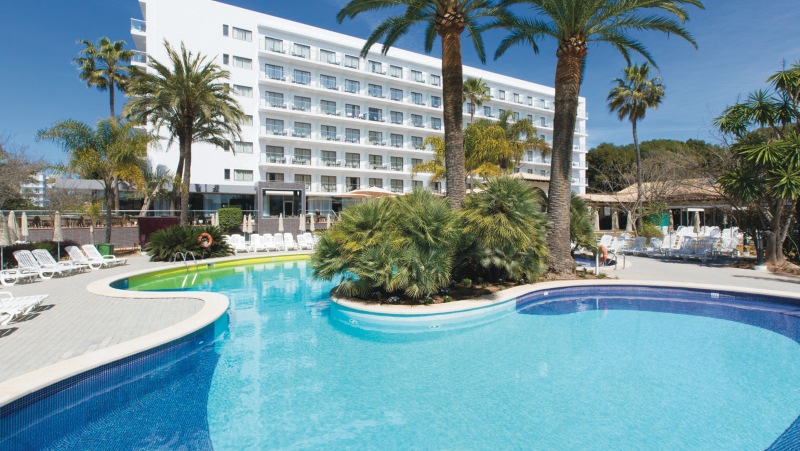 Tour operators still optimistic that summer can be saved