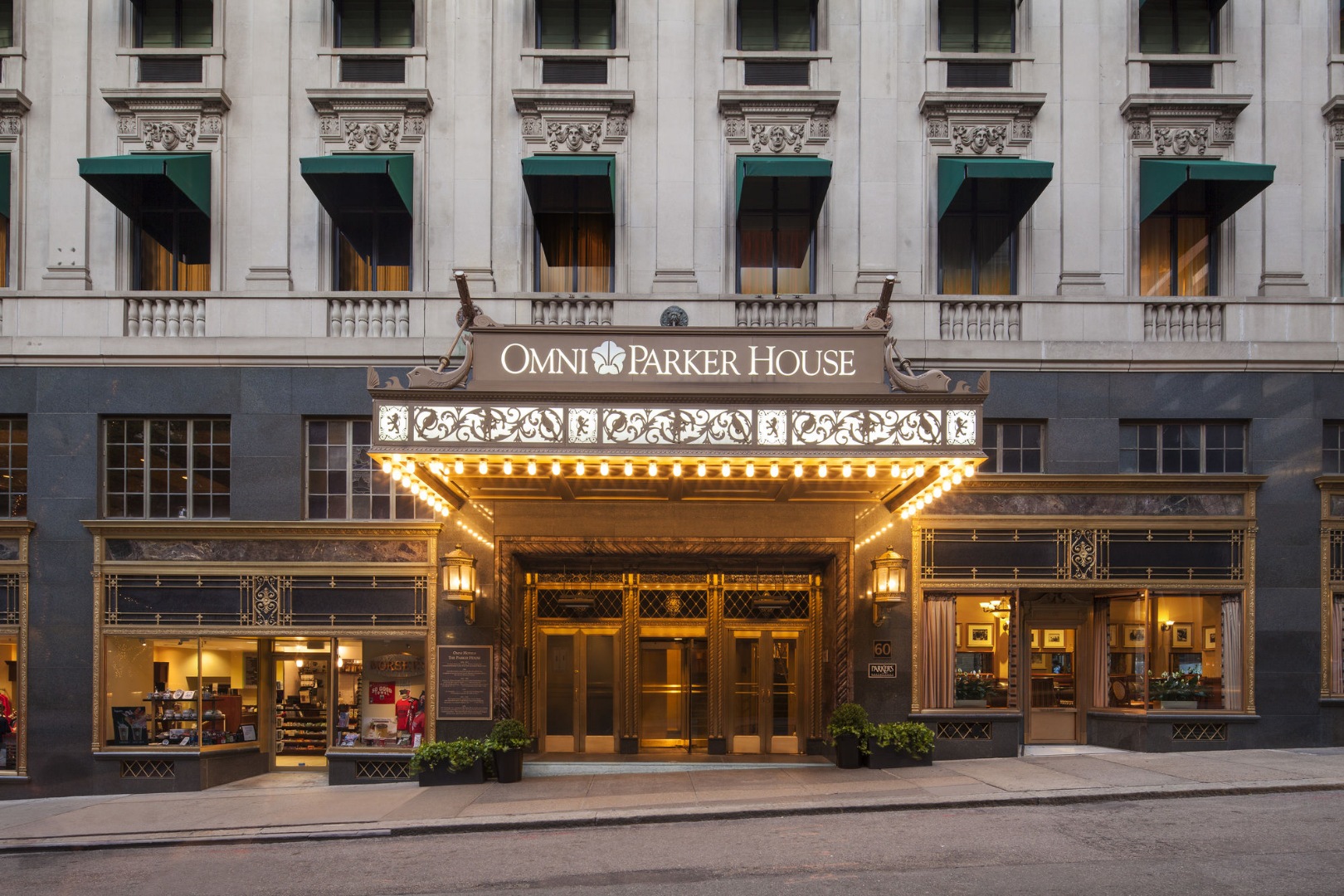 Omni Adds a Lifestyle Hotel Flavor to Hedge Against Convention Business