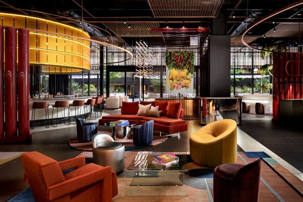 MARRIOTT REPORTS SOLID BEAT, REINSTATES STRONG GUIDANCE