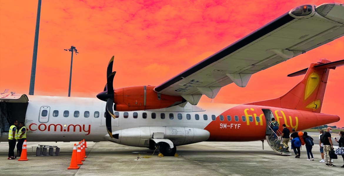 LETTER FROM THE SKIES: THE CHINESE ARE COMING, SO IS AI ON STEROIDS – HELLO, 2023