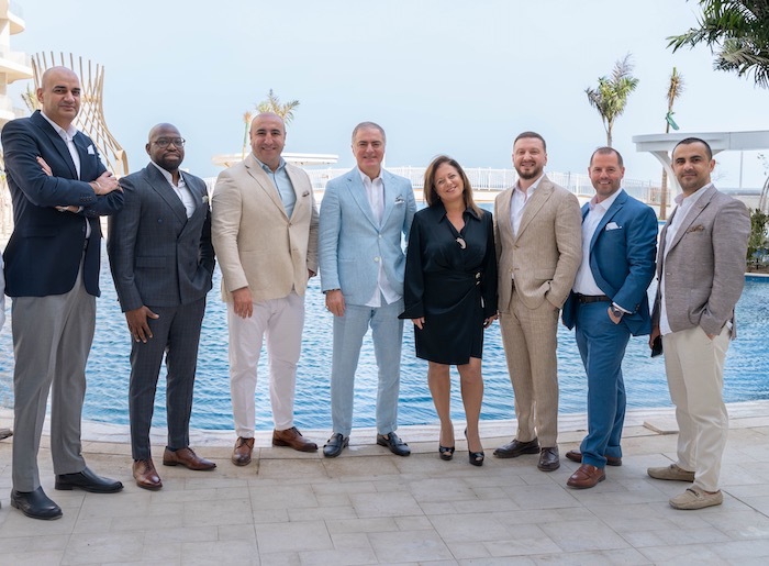 The. St. Regis Al Mouj Muscat Resort представляет состав исполнительного руководства