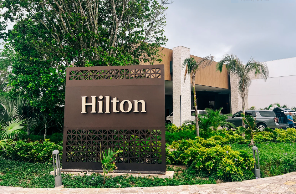 Is Hilton within striking distance of dethroning Marriott as the world’s largest hotel company?