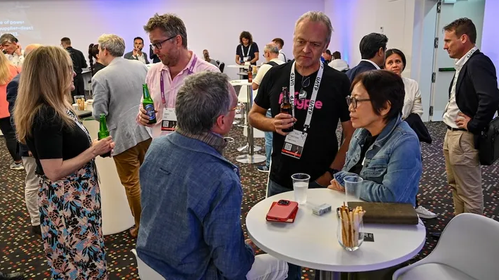 As Phocuswright Europe kicks off, travel experts weigh in on the AI buzz