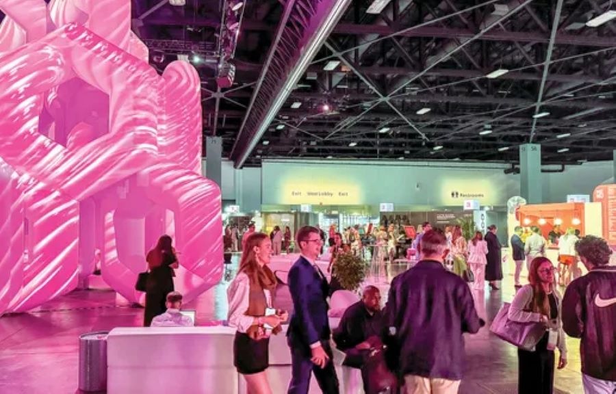 Luxe hoteliers tout growth plans at L.E/Miami trade show