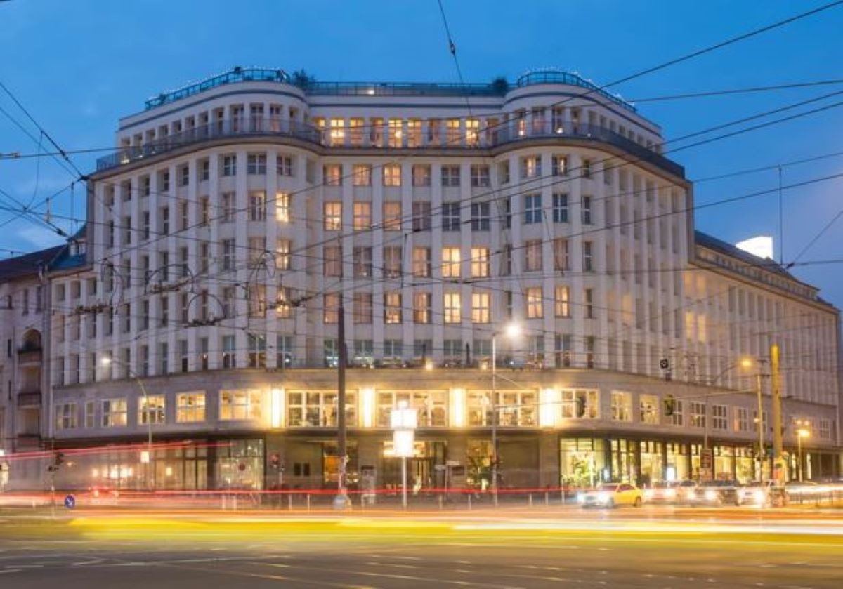 Soho House members’ club ‘close to $1.8bn deal to take it private’