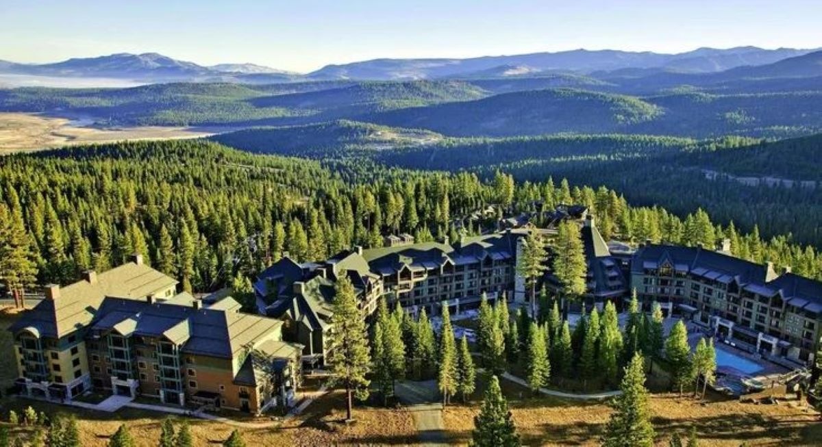 Luxury hotel REIT Braemar up for sale