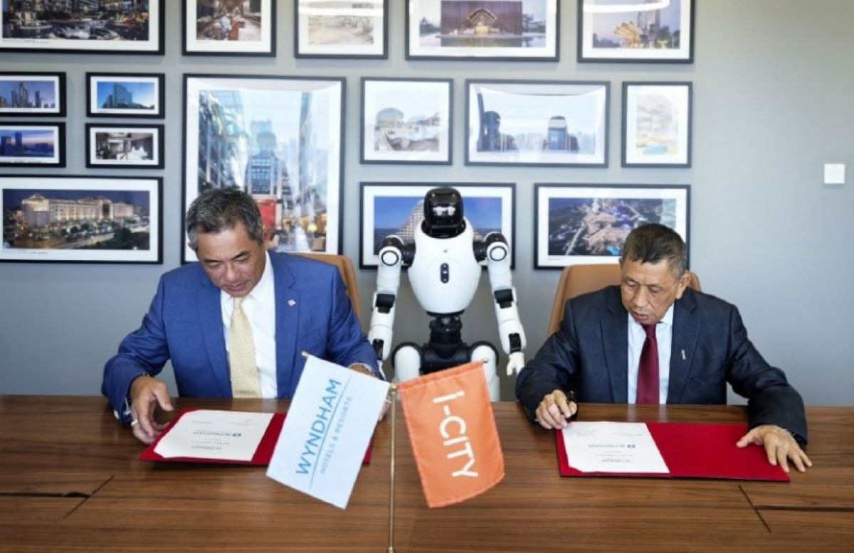 i-City, Wyndham seal RM200mil deal to launch AI-powered hotel