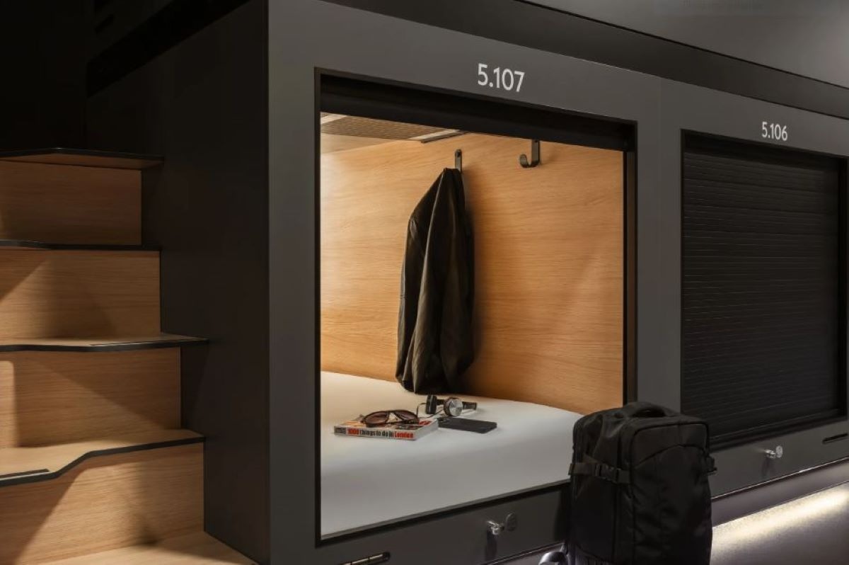 Zedwell Capsule Hotel Piccadilly Circus opens with 1000 individual sleep capsules
