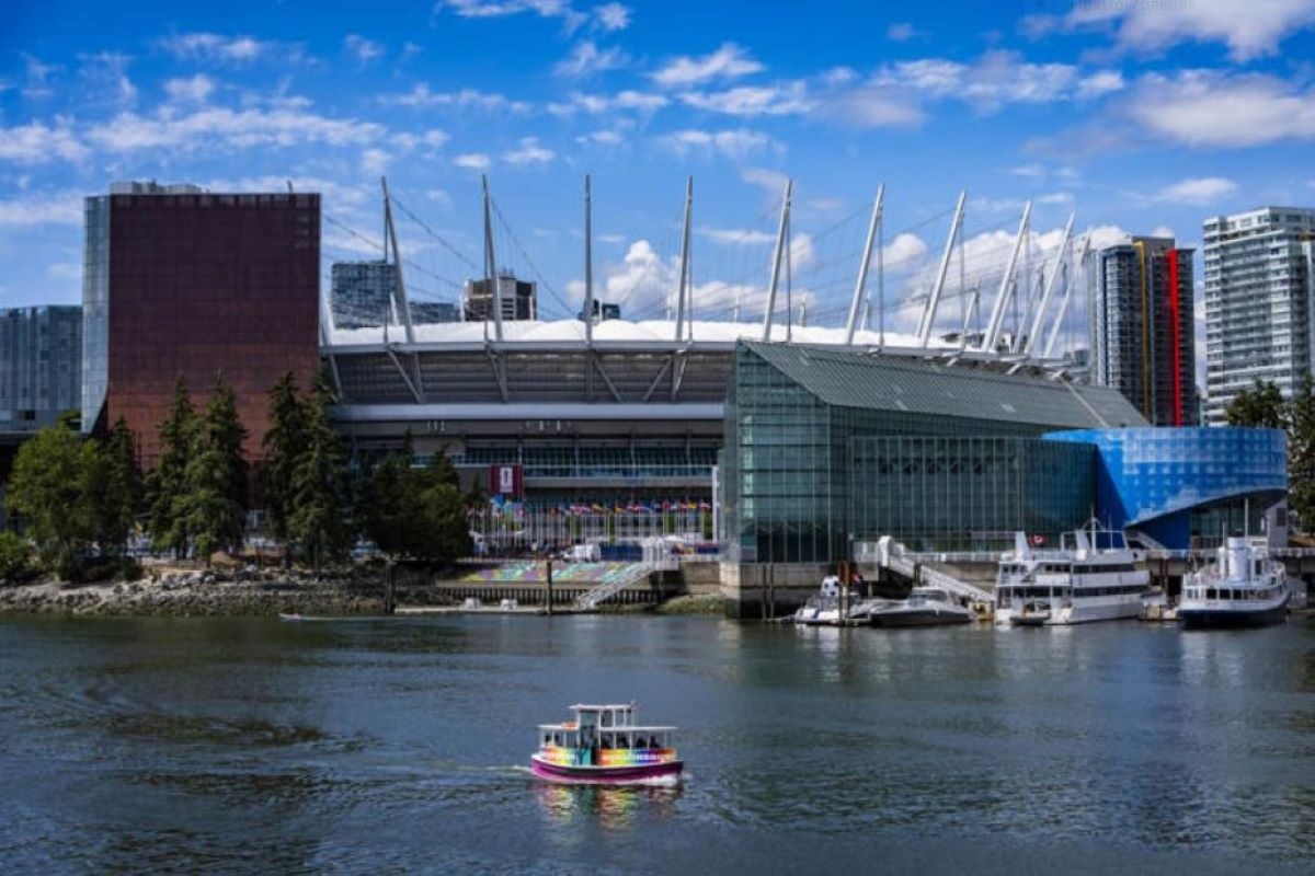 America is already losing the World Cup for hotel bookings