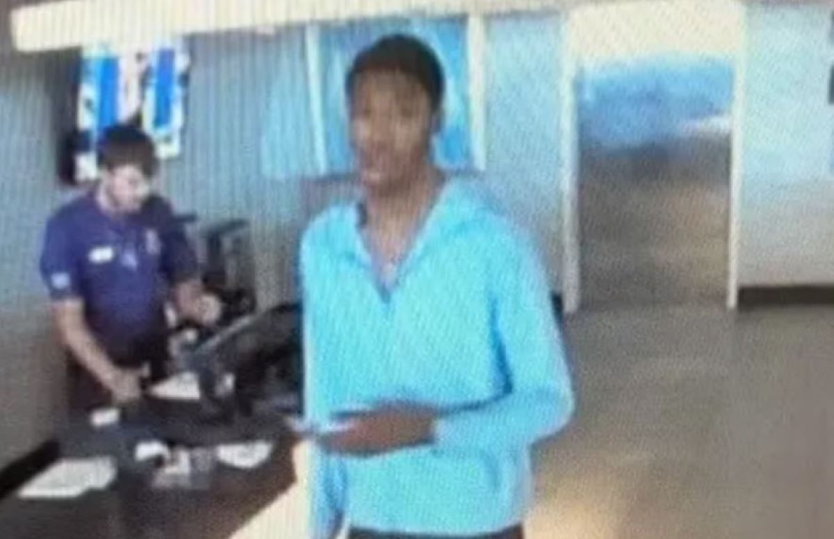 Man posing as NBA star steals $90K luxury car from Georgia hotel