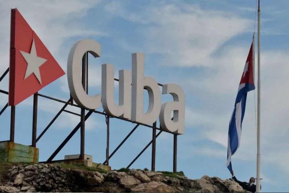 Cuba Tourism Crisis: Hotel Closures and Foreign Brand Exits