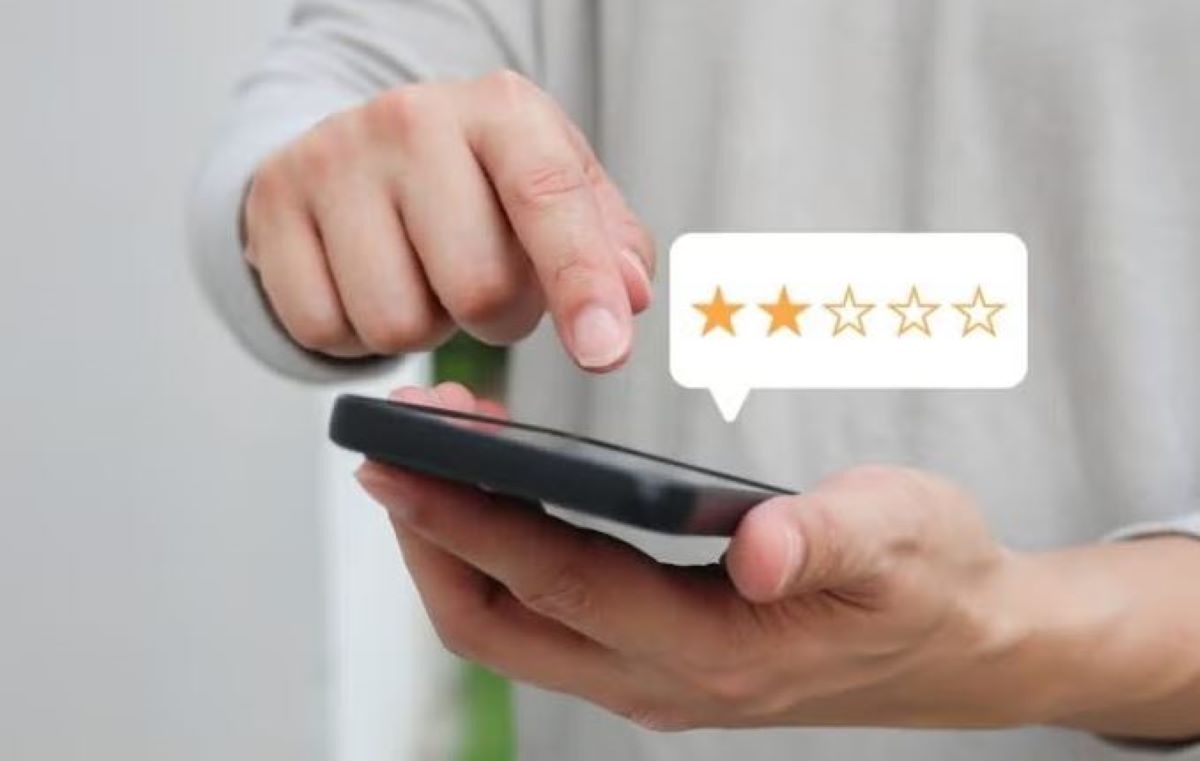 Hotel reputation management: how to handle negative and fake reviews